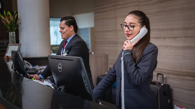 Qual é o telefone do Banco Mercantil? 0800 e WhatsApp